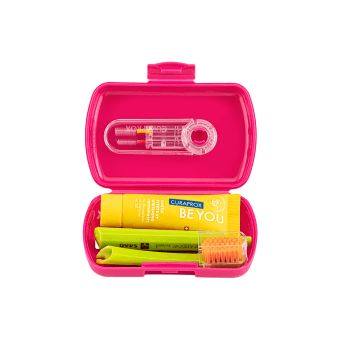 CURAPROX kelioninis rinkinys Travel Set, t.rožinis, 1 vnt.
