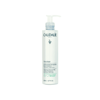 CAUDALIE valomasis pienelis jautriai odai VINOCLEAN GENTLE CLEANSING ALMOND MILK, 200 ml