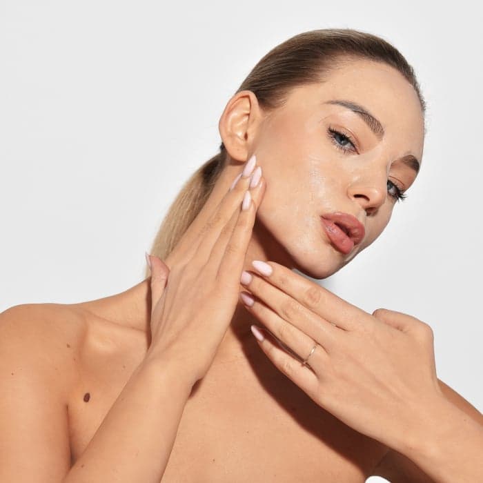LECLER stangrinanti lakštinė veido kaukė ANTI-AGING, 1 vnt.-2