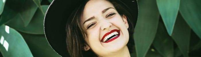 Dėl spindinčios šypsenos – kasdienė kova su bakterijomis