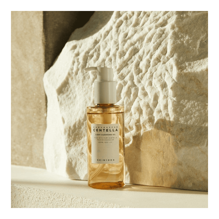 SKIN1004 valomasis aliejus Madagascar Centella Light Cleansing Oil, 200 ml-1