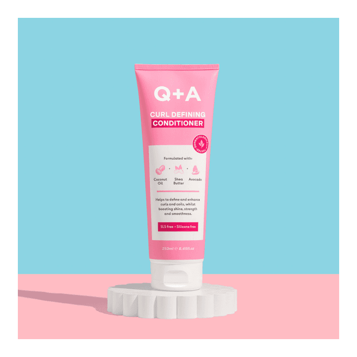 Q+A kondicionierius garbanotiems plaukams, 250 ml-1