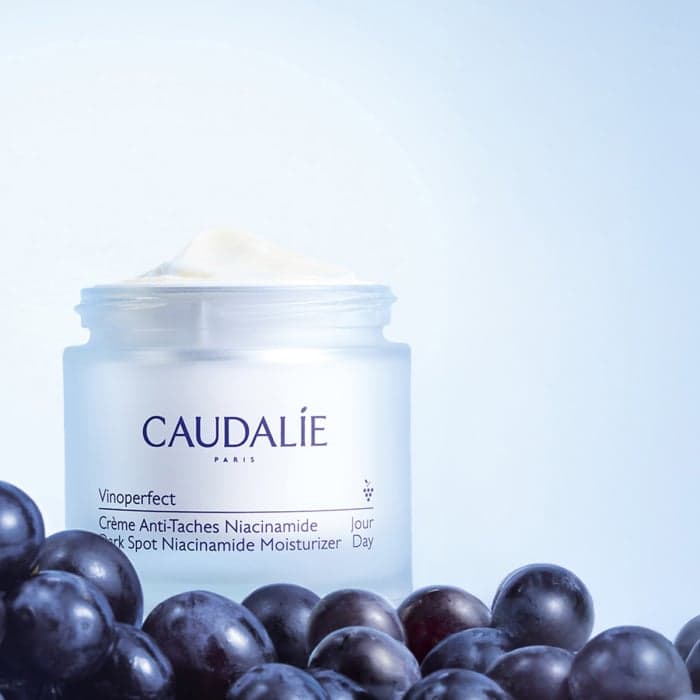 CAUDALIE drėkinamasis veido kremas pigmentuotai odai VINOPERFECT DARK SPOT NIACINAMIDE MOISTURIZER, 50 ml-1