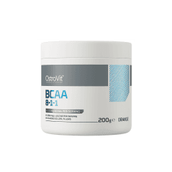 can you put vitamin c serum on your lips wait you can use vitamin C on your lips?  @eqqualberry_global #vitaminc  #brighterlips #eqqualberry #viralskincareproducts #koreanskincare