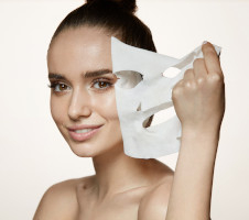 Jaunystės išsaugojimas - kaip pasirūpinti oda?