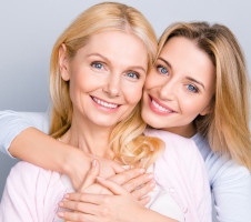 Jaunos ir brandžios odos makiažo skirtumai