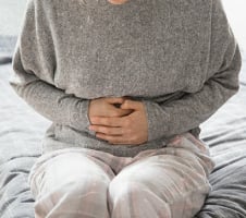 Vidurių užkietėjimas – tema, kuria jautru šnekėti: kaip elgtis susidūrus su šia problema?