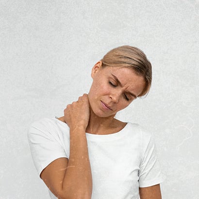 Jūsų kūnas šaukiasi pagalbos: fiziniai simptomai, kurie išduoda emocinį stresą